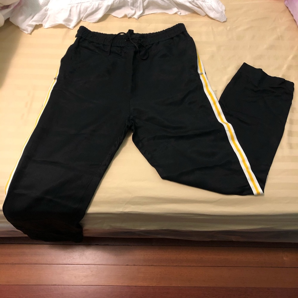 Stylish Sandro Paris Trousers/Sweatpants